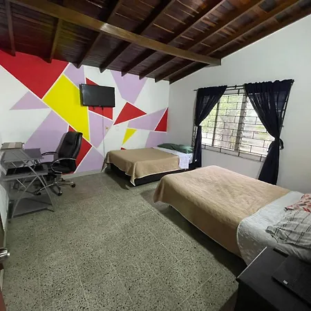 Hostel Urban City Medellin Exterior photo